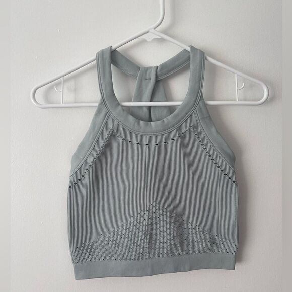 Free People Movement Serendipity Crochet Crop NEW in Blue Smoke - Picture 2 of 4